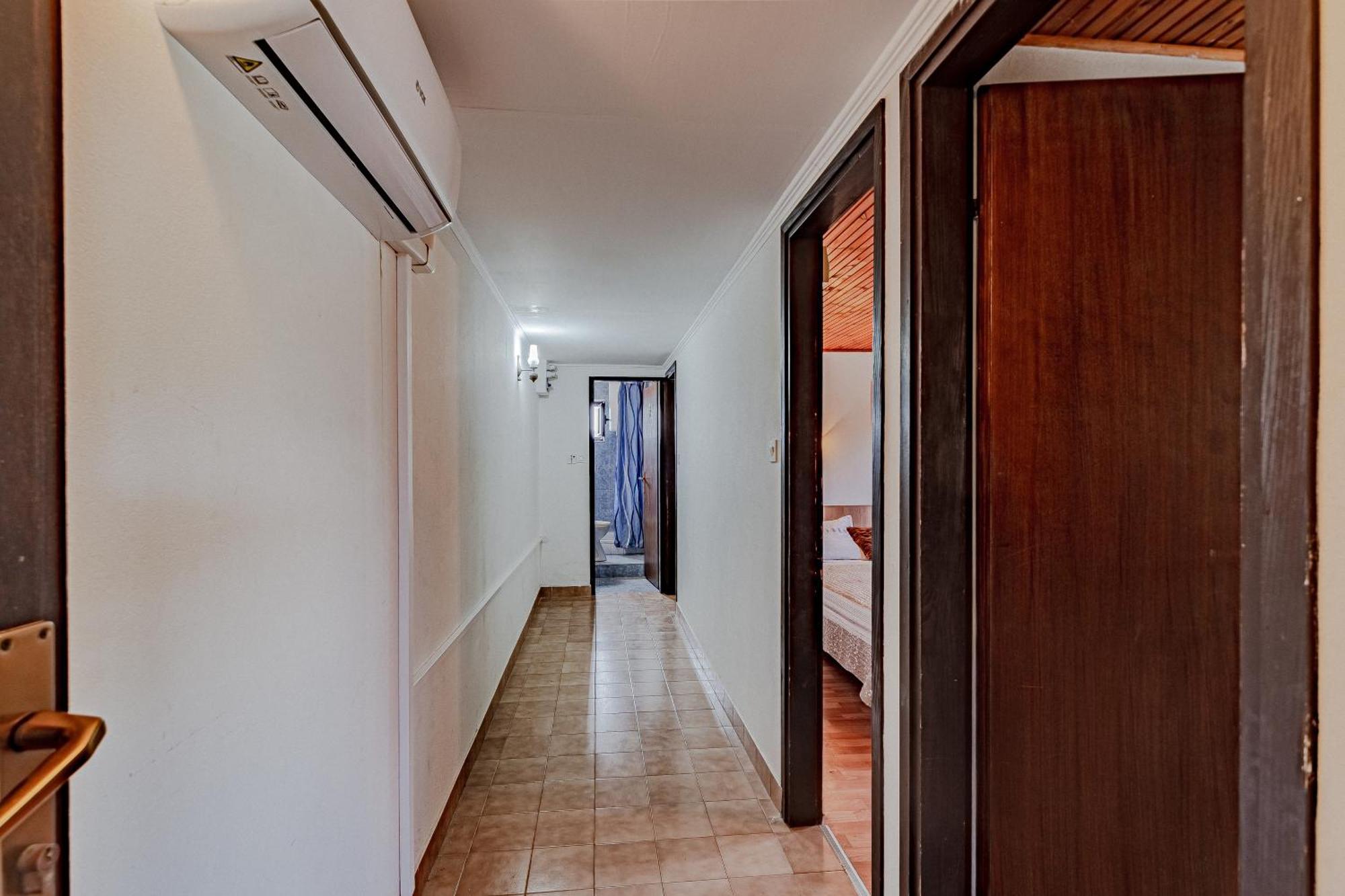 Family Friendly Apartments With A Swimming Pool Zavalatica, Korcula - 183 外观 照片