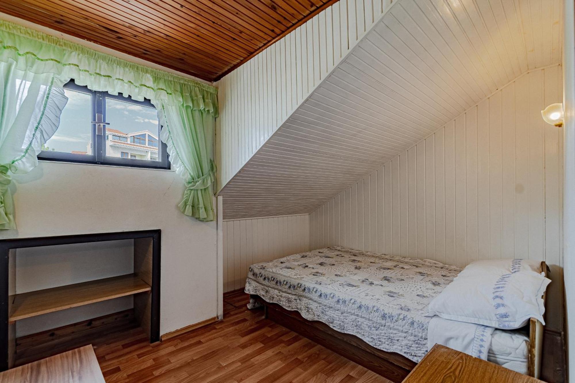 Family Friendly Apartments With A Swimming Pool Zavalatica, Korcula - 183 外观 照片