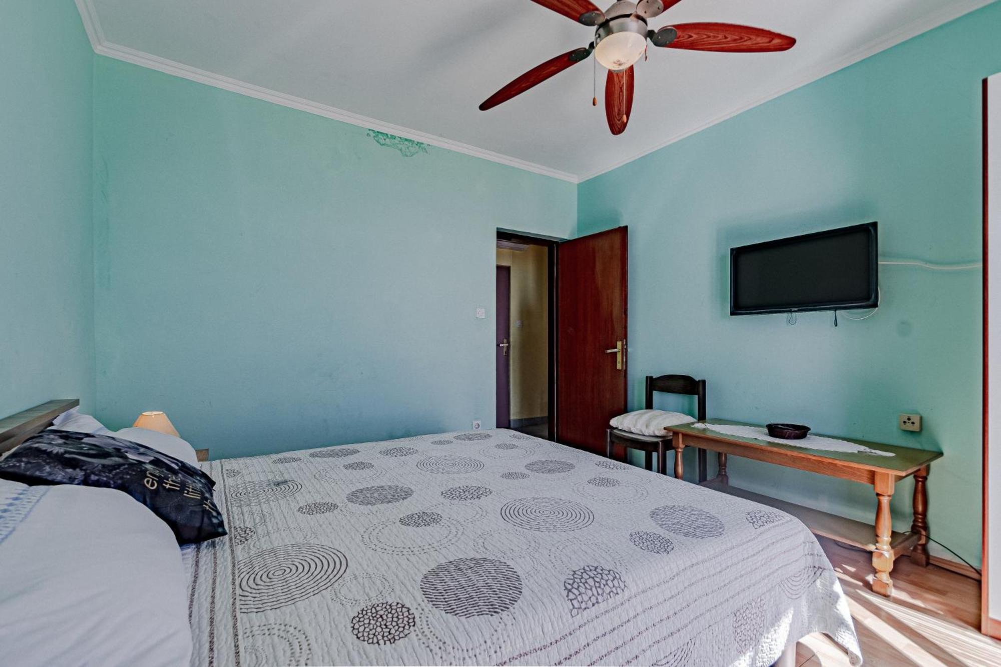 Family Friendly Apartments With A Swimming Pool Zavalatica, Korcula - 183 客房 照片